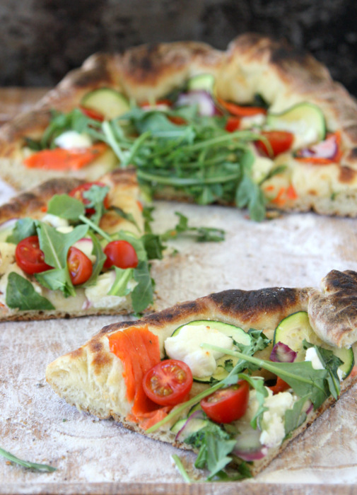 goat cheese and smoked salmon skillet pizza