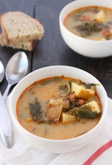 Chorizo, Potato, & Kale Soup | thekitchenpaper.com