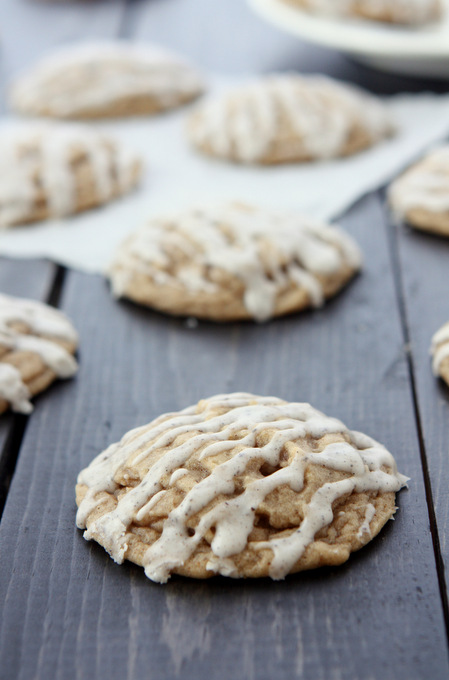 Spiced Vanilla Honey Cookies | thekitchenpaper.com