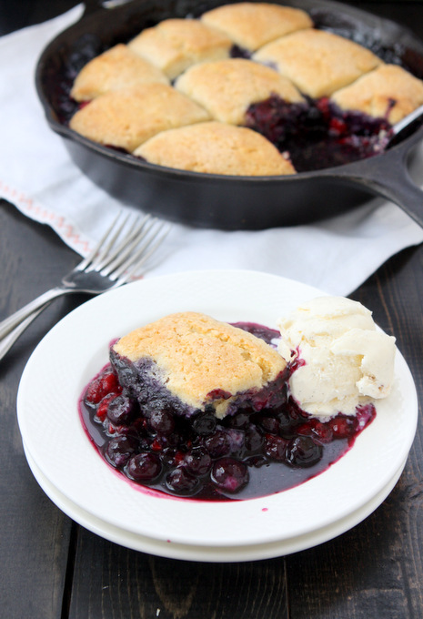 Blueberry Raspberry Cobbler | thekitchenpaper.com