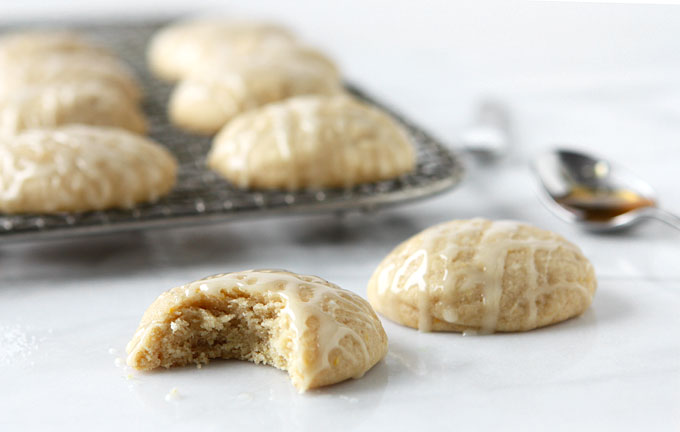 Salty Honey Cookies | thekitchenpaper.com