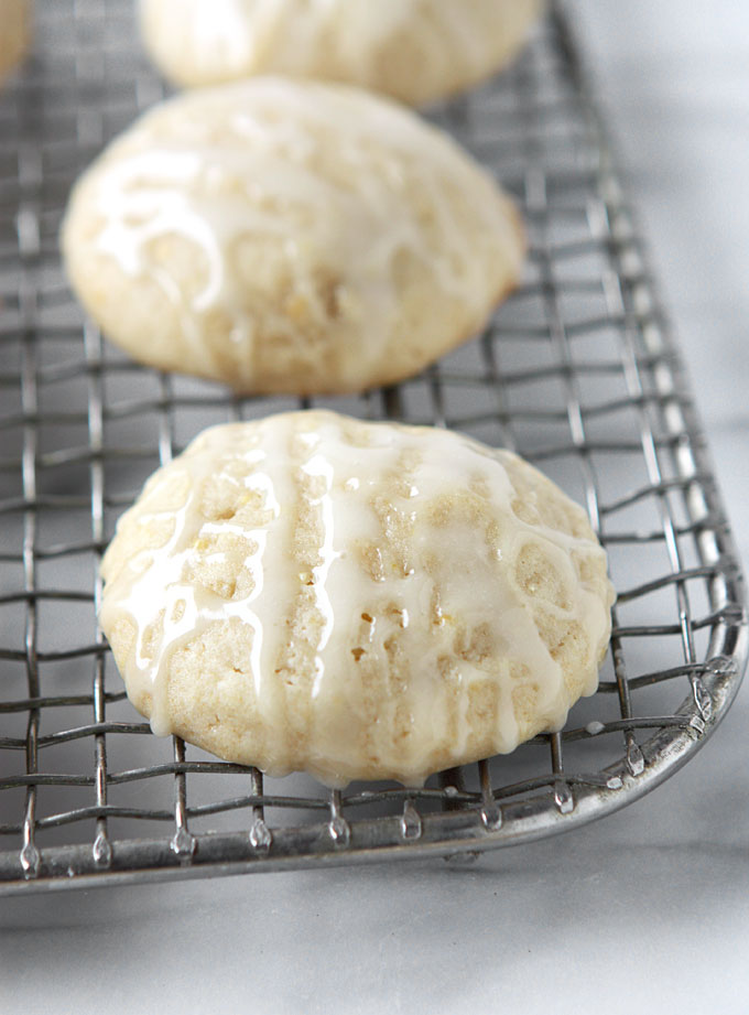 Salty Honey Cookies | thekitchenpaper.com