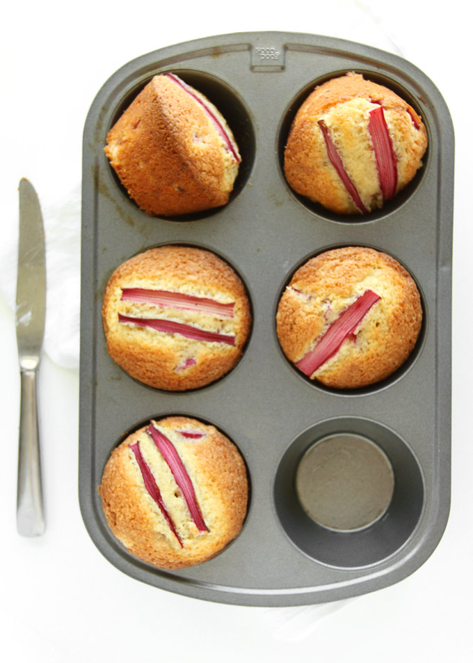 Brown Butter Rhubarb Muffins | thekitchenpaper.com