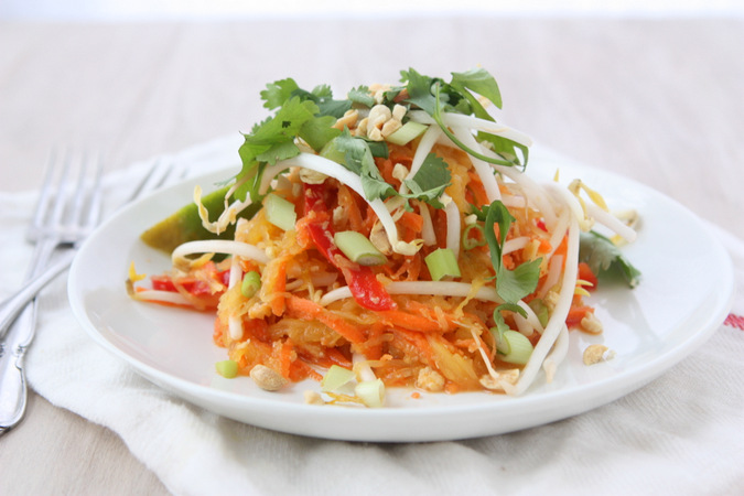 Spaghetti Squash Pad Thai | thekitchenpaper.com