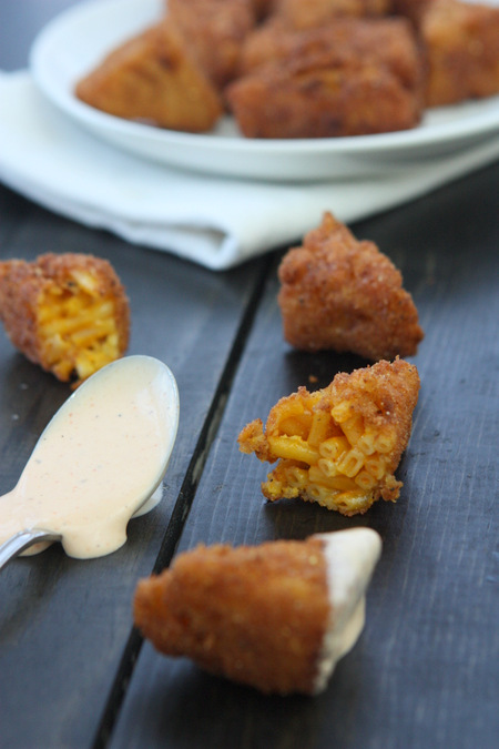 Fried Mac n' Cheese Bites with Spicy Ranch | thekitchenpaper.com