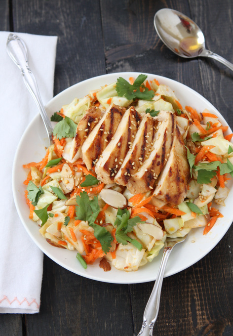 Asian Sesame Chicken Chop Salad | thekitchenpaper.com