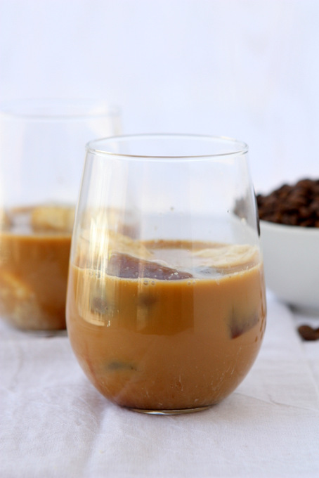 Iced Coffee with Vanilla Bean Coffee Ice Cubes | thekitchenpaper.com