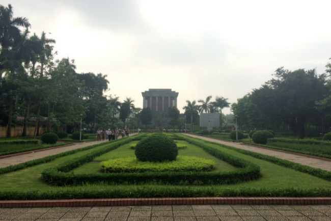 Ho Chi Minh Mausoleum | thekitchenpaper.com