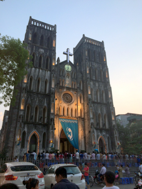 Cathedral in Hanoi | thekitchenpaper.com