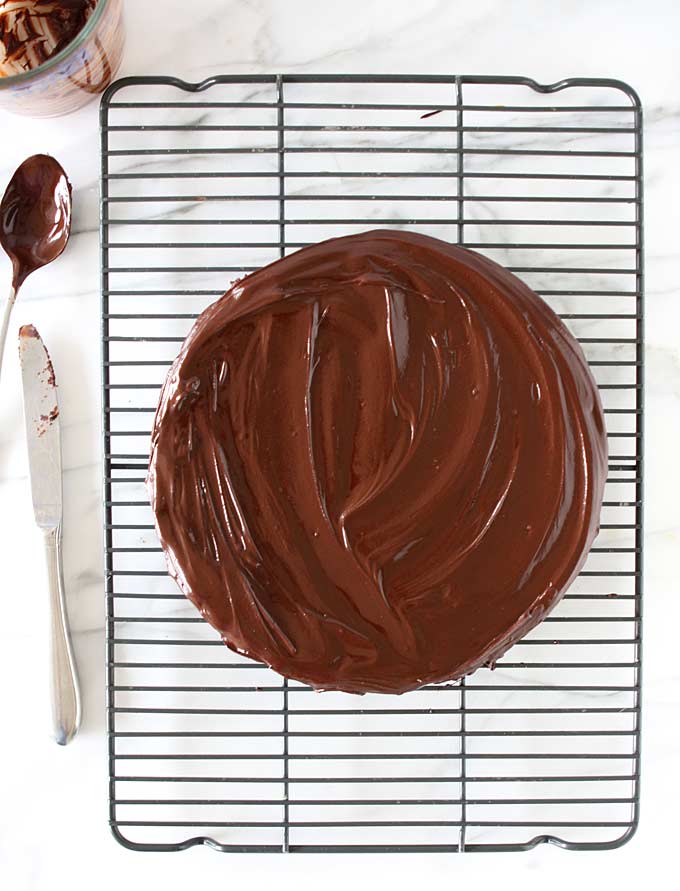 Flourless Chocolate Torte | thekitchenpaper.com