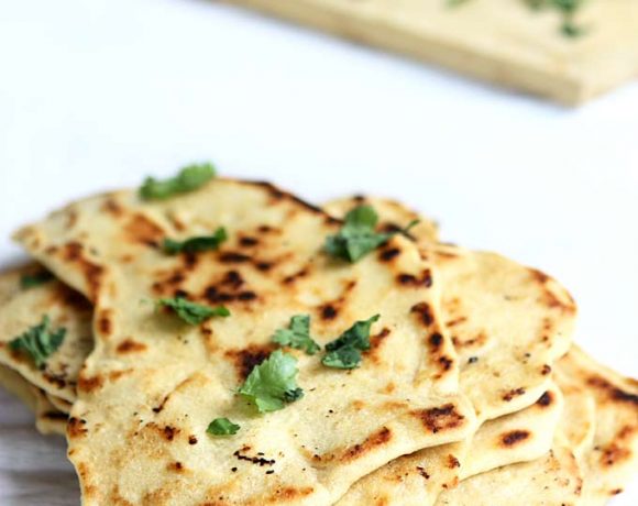 Quick Naan without Yeast | thekitchenpaper.com