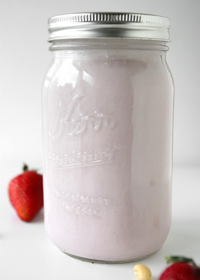 Strawberry Cashew Milk | thekitchenpaper.com