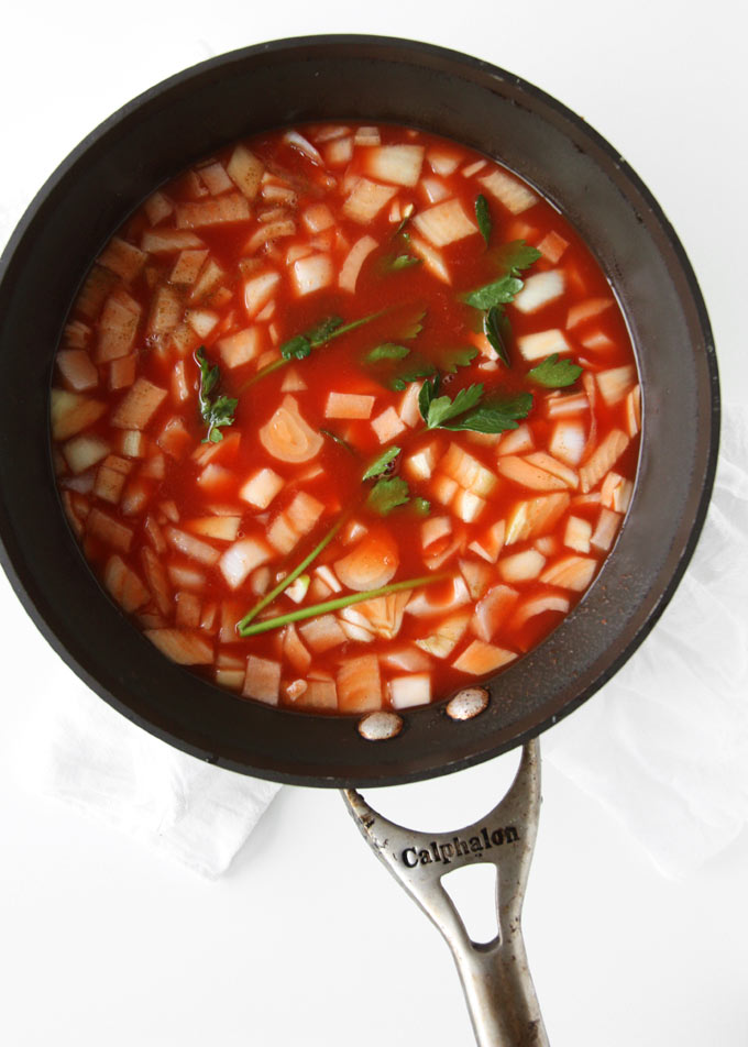 Classic Tomato Soup | thekitchenpaper.com
