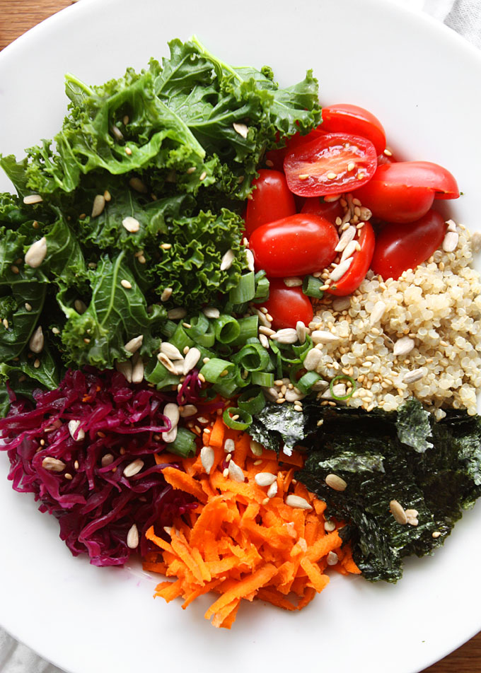 Vegan Kale Quinoa Bowl with Peanut Dressing | thekitchenpaper.com