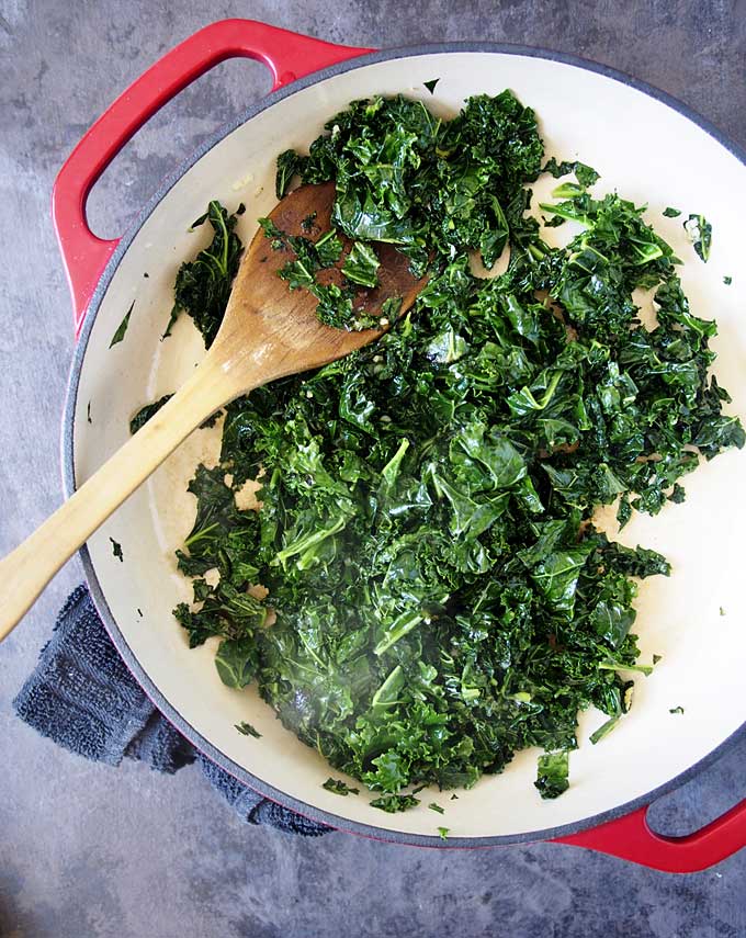 Everyday Garlicky Kale Recipe | thekitchenpaper.com