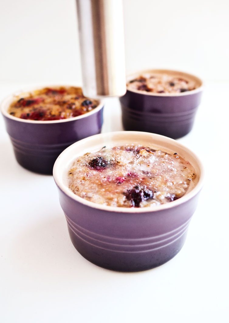 Brûléed Oats with Nuts & Berries: 3 Ways | thekitchenpaper.com