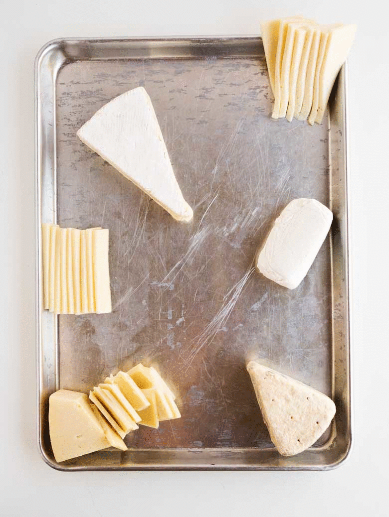 How To Assemble a Cheese Plate | thekitchenpaper.com