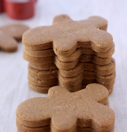 Gingerbread Cookies That Won't Spread | thekitchenpaper.com