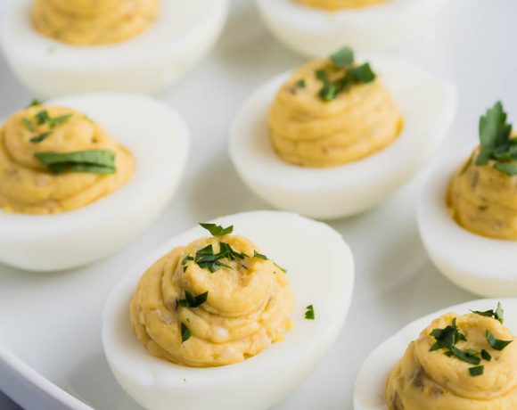 Green Chile & Cheese Deviled Eggs | The Kitchen Paper